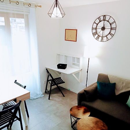Le Sweet Home Appartement Tout Confort Сент Етиен Екстериор снимка